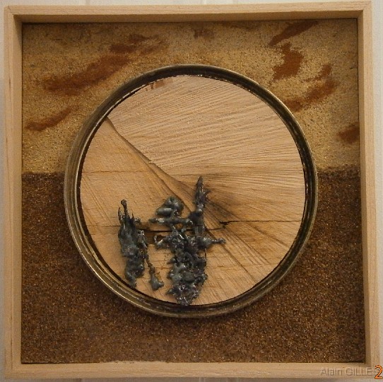 2011-10_Sans-titre.jpg - "Sans titre" (hauteur = 14,5 cm, largeur = 14,5 cm)