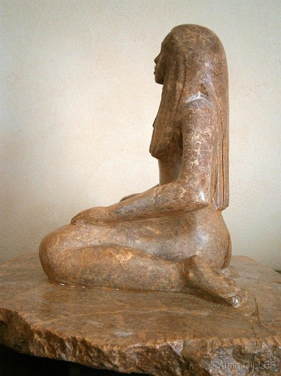 2012-05_Sans-titre_serpentine_4.jpg - "Sans titre" (sculpture en serpentine ? - hauteur = 21 cm)
